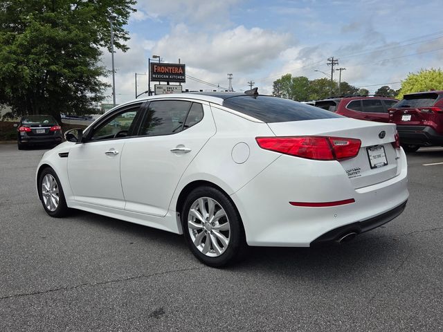 Used 2015 White Kia EX image 6