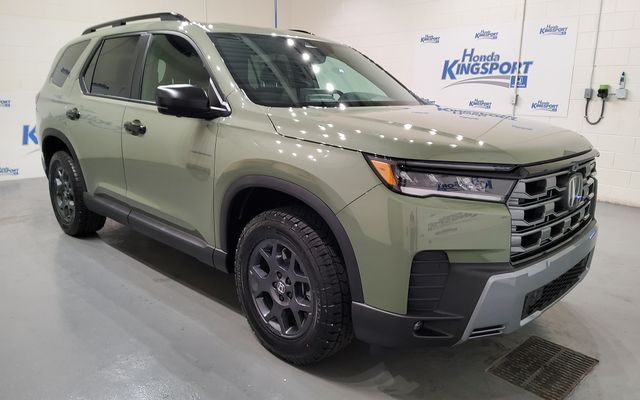 2026 Honda Pilot TrailSport AWD's photo