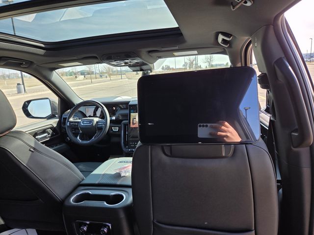 2026 GMC Yukon XL 4WD AT4