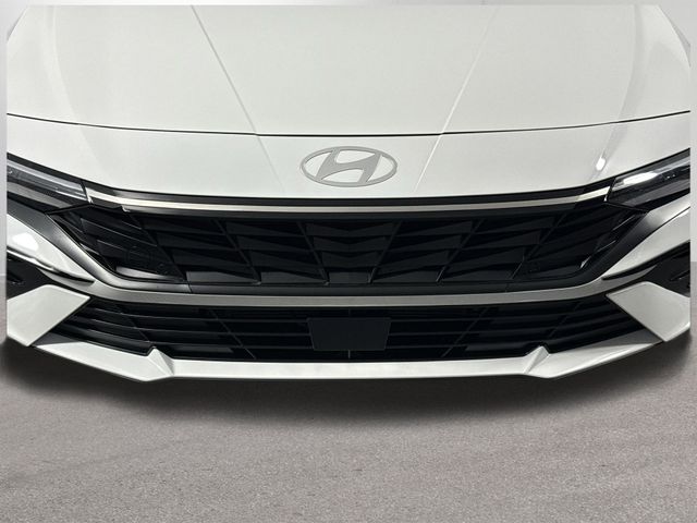 Used 2025 Hyundai Elantra Hybrid For Sale in Indianapolis, IN