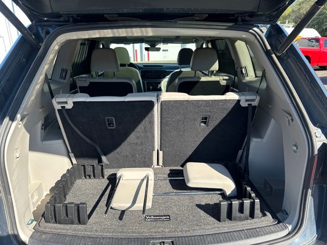 2023 Tourmaline Blue Metallic Volkswagen Atlas 3.6L V6 SEL R-Line AWD SUV