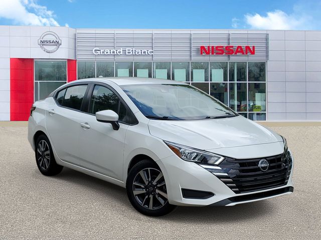 2023 Nissan Versa SV FWD