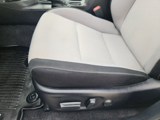 2018 Toyota RAV4 Hybrid XLE Silver at Bayway Cadillac of The Woodlands
