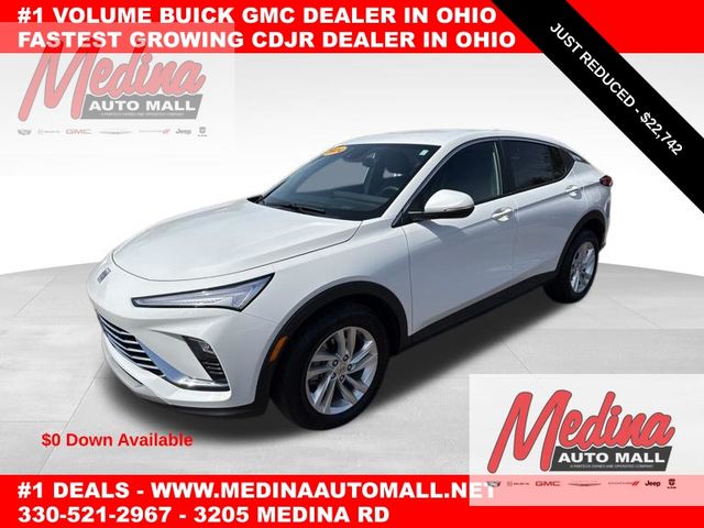 Summit White 2024 Buick Envista Preferred FWD SUV / Crossover Front-Wheel Drive 6-Speed Automatic