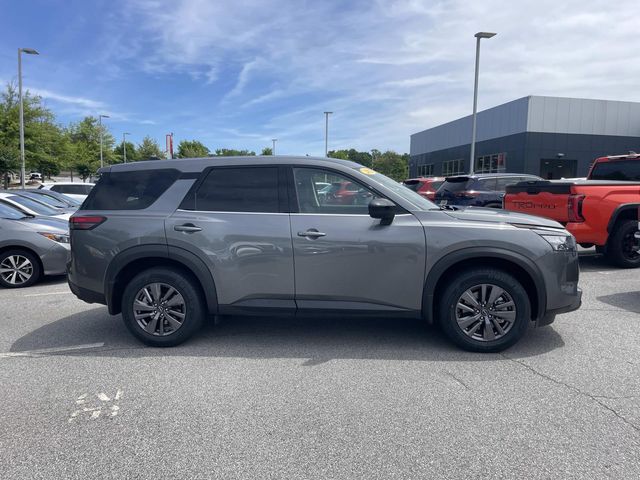 Used 2023 Nissan Pathfinder SUV