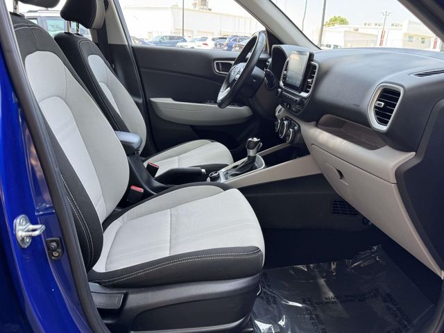 Used 2024 Blue Hyundai SEL image 16