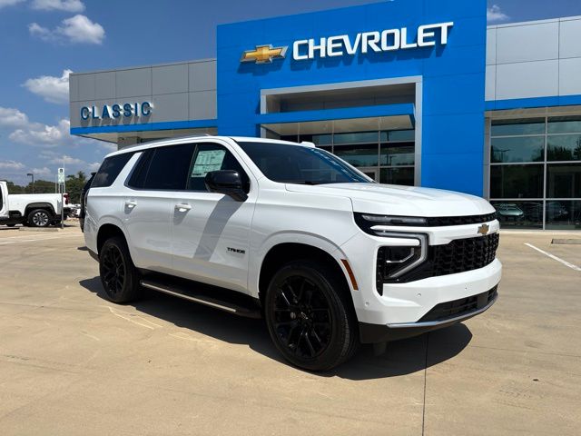 Summit White 2026 Chevrolet Tahoe SUV / Crossover 4X2