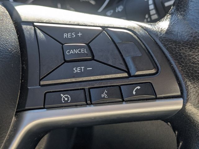 2021 Nissan Rogue Sport SV photo
