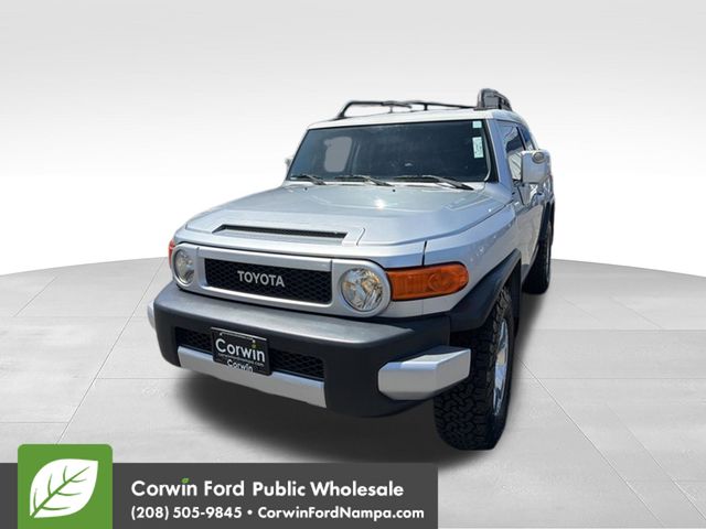 Silver 2007 Toyota FJ Cruiser SUV / Crossover Four-Wheel Drive 5-Speed Automatic