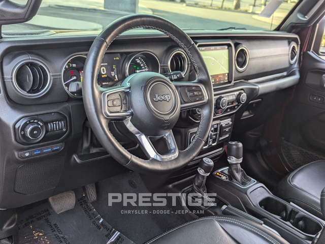 2022 Jeep Wrangler Unlimited Sahara 4xe 10