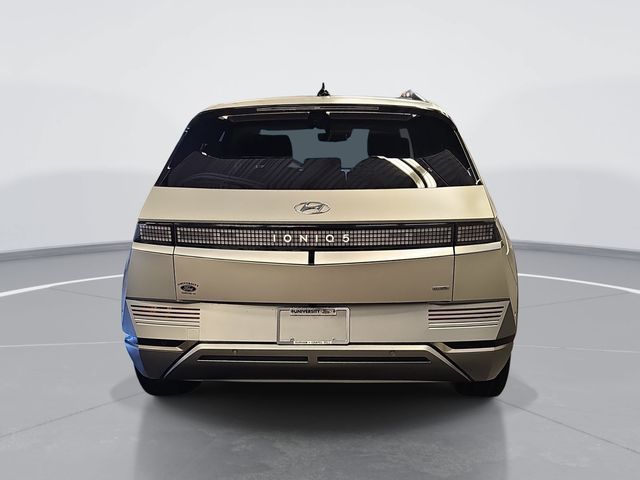Used 2024 Gold Hyundai Limited image 4
