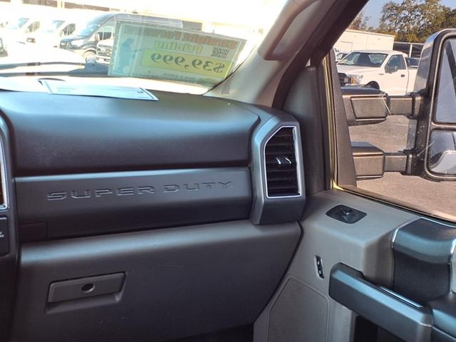 2019 Ford F-250SD XLT photo