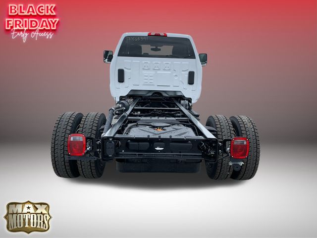 2023 Chevrolet Silverado 4500HD Work Truck 9