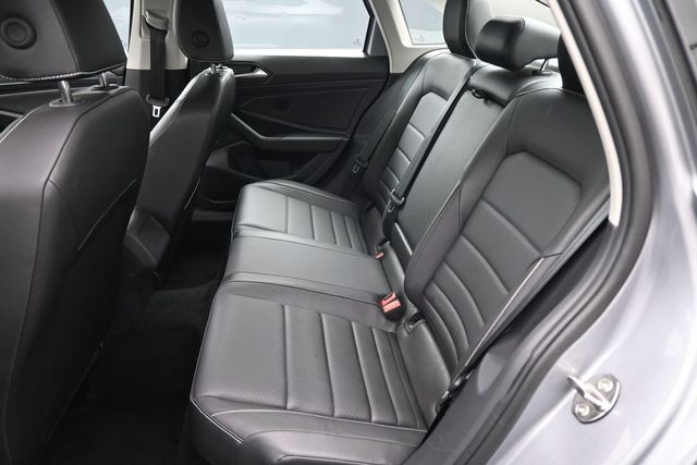 Used 2024 Volkswagen Jetta Sedan