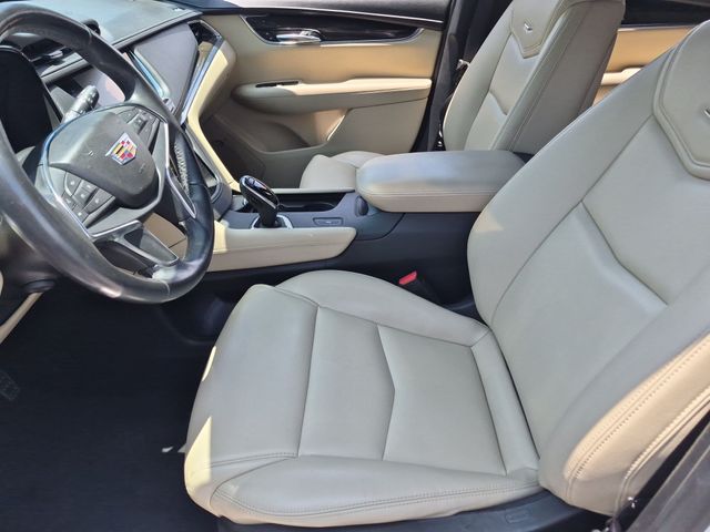 2018 Cadillac XT5 Base - Photo 11