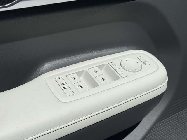 New 2026 Silver Hyundai SEL image 29