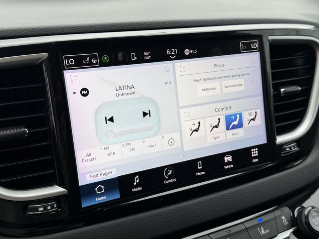 2024 Chrysler Pacifica Touring L White at Community Honda