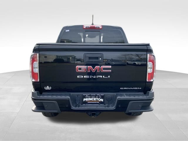 2022 GMC Canyon
