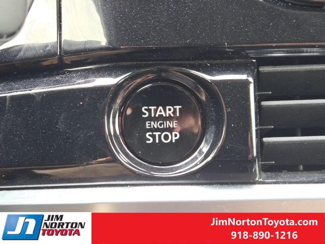 Used 2025 Nissan Pathfinder SUV