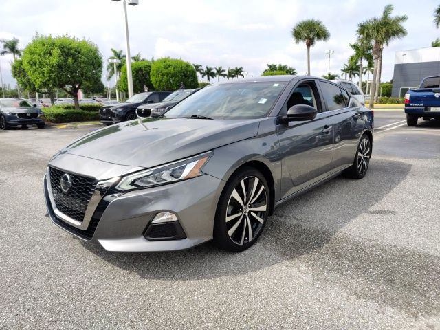 2019 Nissan Altima 2.5 SR 15