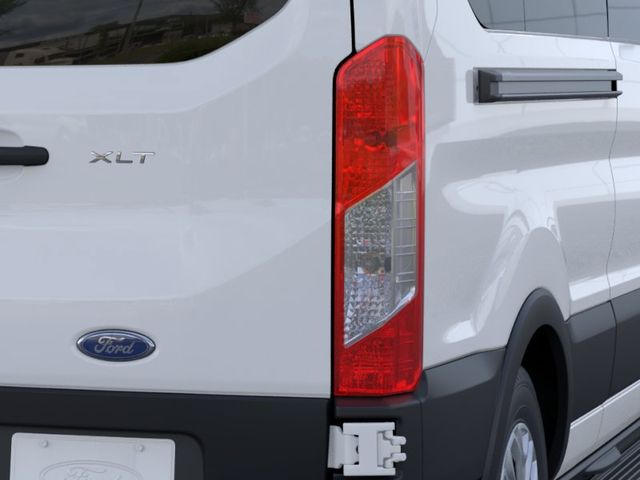 New 2025 White Ford XLT image 21