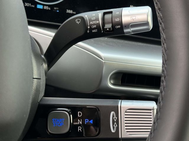 New 2026 Gray Hyundai SE image 27