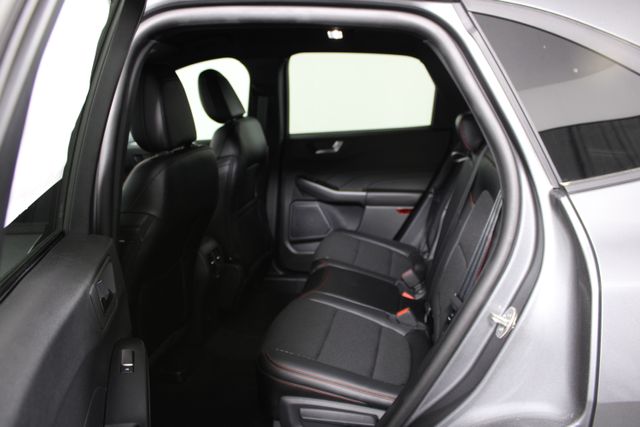 2025 Ford Escape ST-Line photo 14