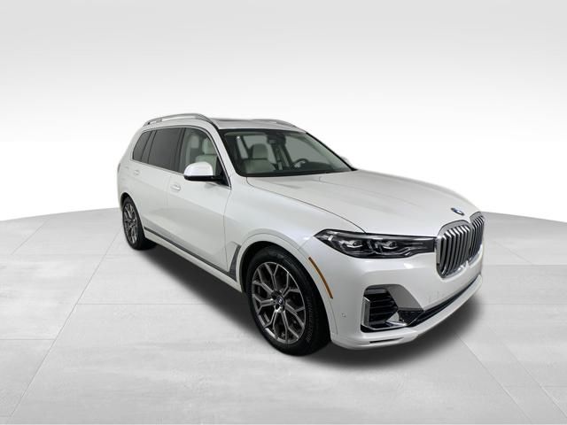 2020 BMW X7 xDrive50i 8