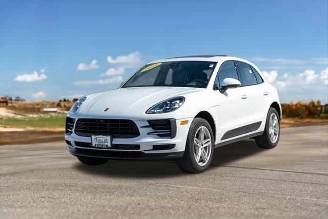 2021 Porsche Macan Base 3