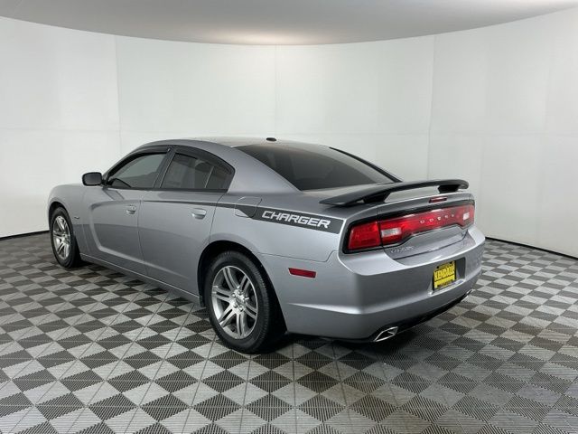 Used 2014 Silver Dodge R/T image 7