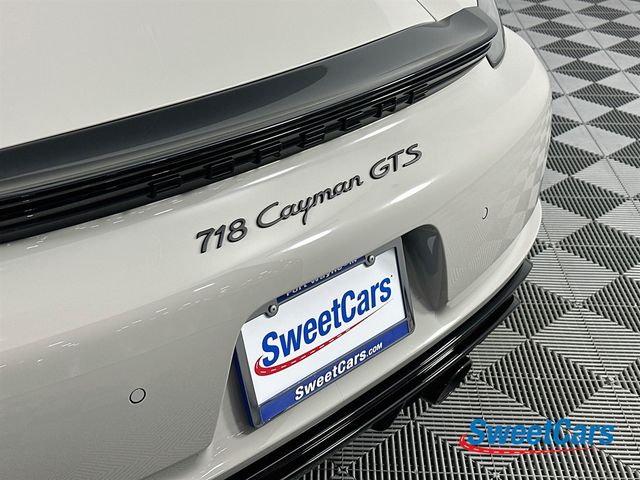 2023 Porsche 718 Cayman