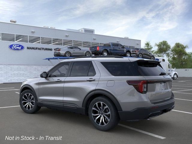 2025 Ford Explorer ST-Line 5