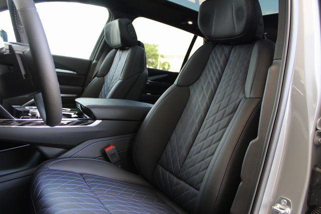 New 2026  Cadillac LUXURY image 33