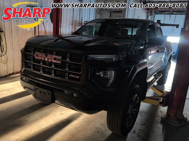 2023 GMC Canyon AT4 Crew Cab 4WD