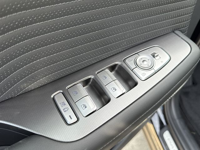 New 2025 Black Hyundai Calligraphy Night Edition image 6