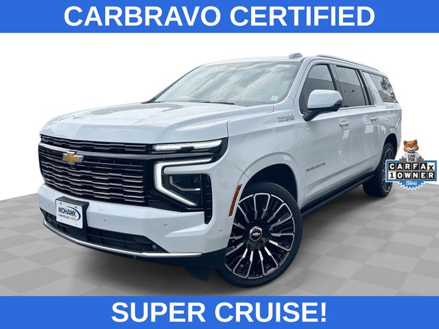Polar White Tricoat 2026 Chevrolet Suburban SUV / Crossover Four-Wheel Drive