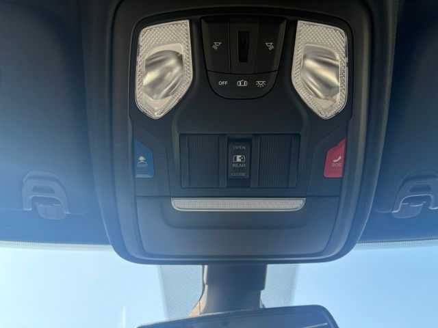 2019 Diamond Black Crystal Pearlcoat Ram 1500 Big Horn/Lone Star 4X4 Truck