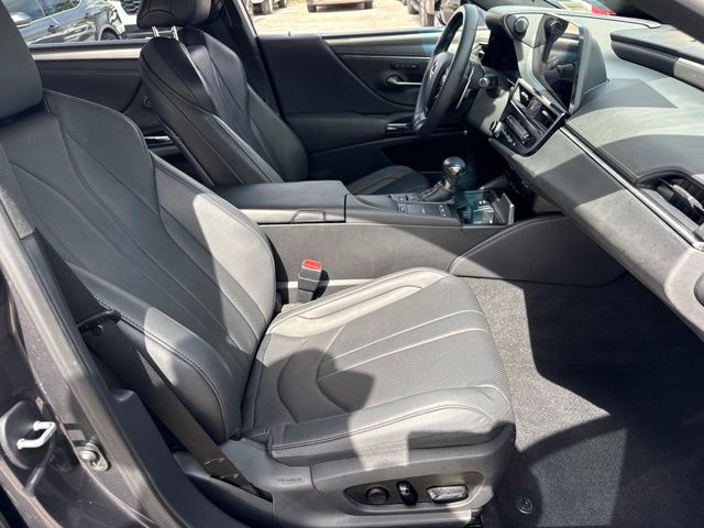 2022 Lexus ES - $39,888