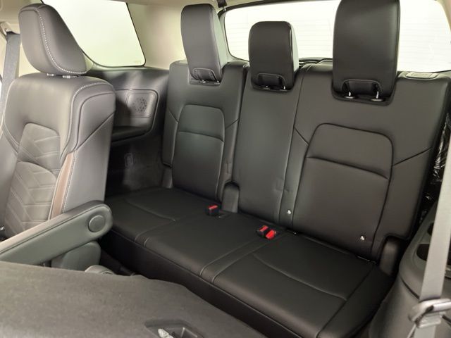 2025 Super Black Nissan Pathfinder Platinum FWD SUV