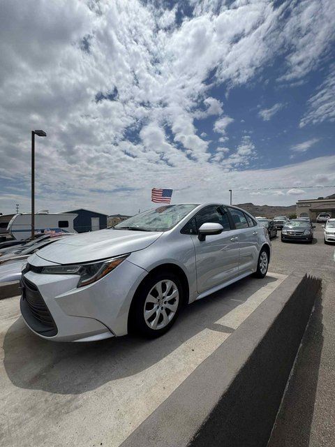 2023 Toyota Corolla LE FWD