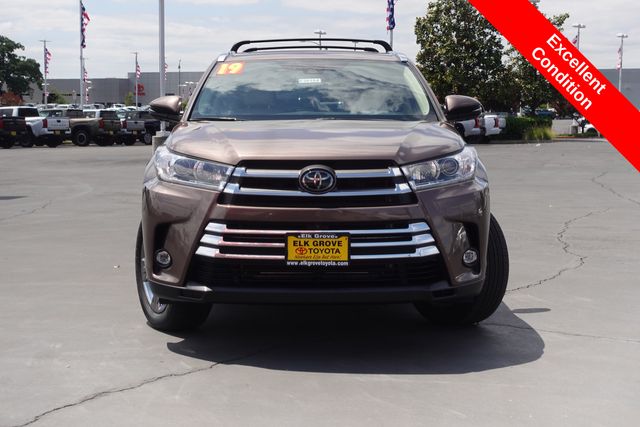 used 2019 Toyota Highlander car, priced at $35,000
