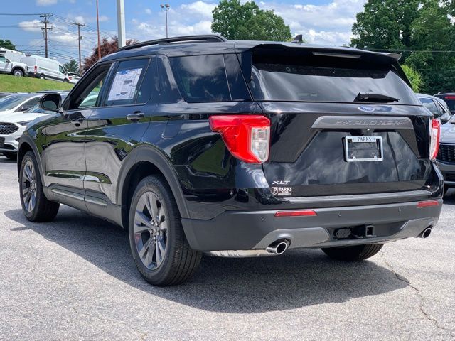 2024 Ford Explorer XLT 3