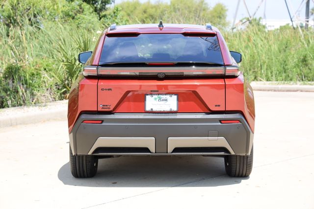 2026 Toyota C-HR SE AWD - 6