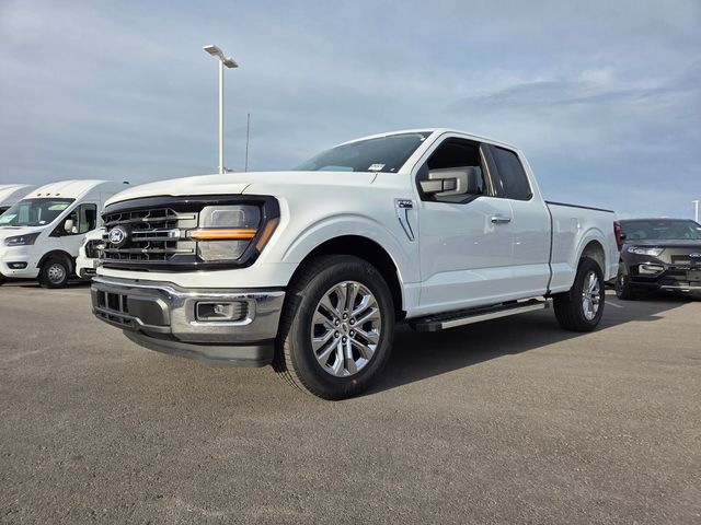 New 2026 Ford F-150 SuperCab 6.5' Box XLT