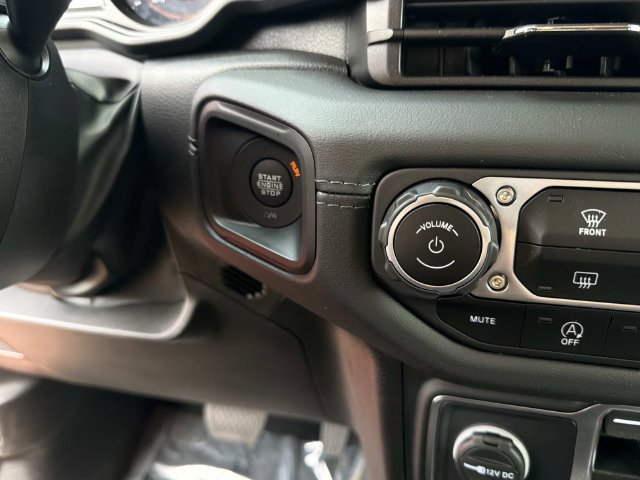 Used 2024 Jeep Wrangler SUV