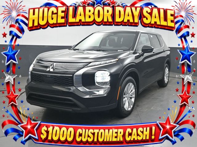Black Diamond 2026 Mitsubishi Outlander SUV / Crossover Front-Wheel Drive Continuously Variable Transmission