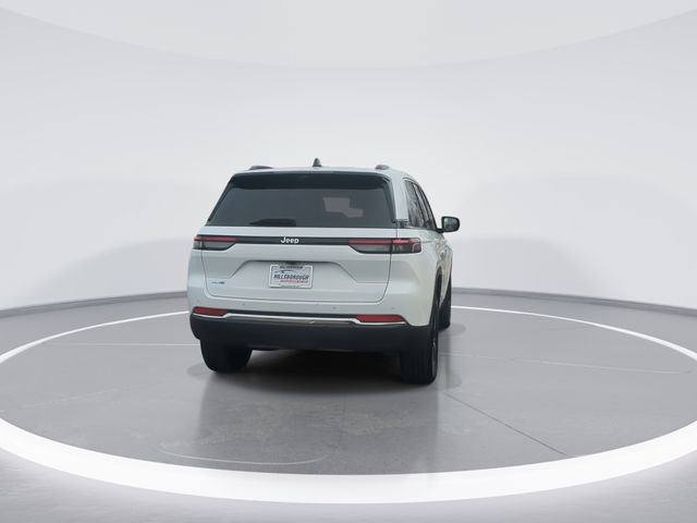 Used 2022 White Jeep 4xe image 7