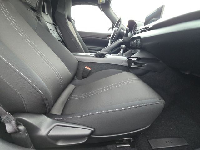 2024 Mazda MX-5 Miata Sport:C02478A