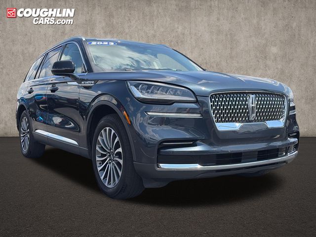 Flight Blue Metallic Clearcoat 2023 Lincoln Aviator Reserve AWD SUV / Crossover All-Wheel Drive Automatic