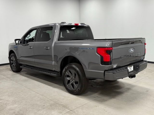 2025 Ford F-150 Lightning Flash photo